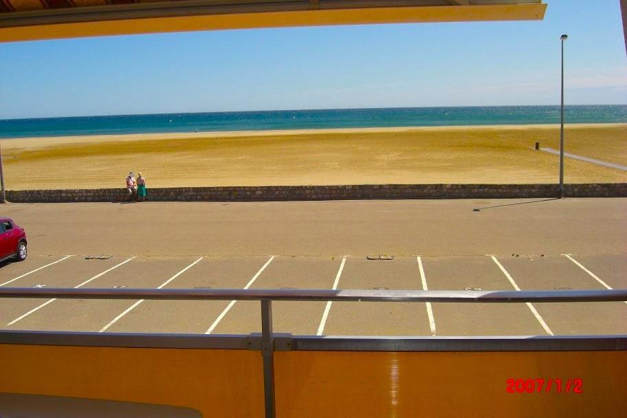 Face A La Mer Apartment Port-la-Nouvelle Exterior photo